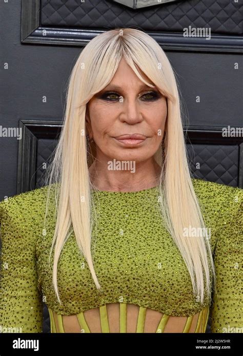 direttore creativo versace 2022|donatella versace website.